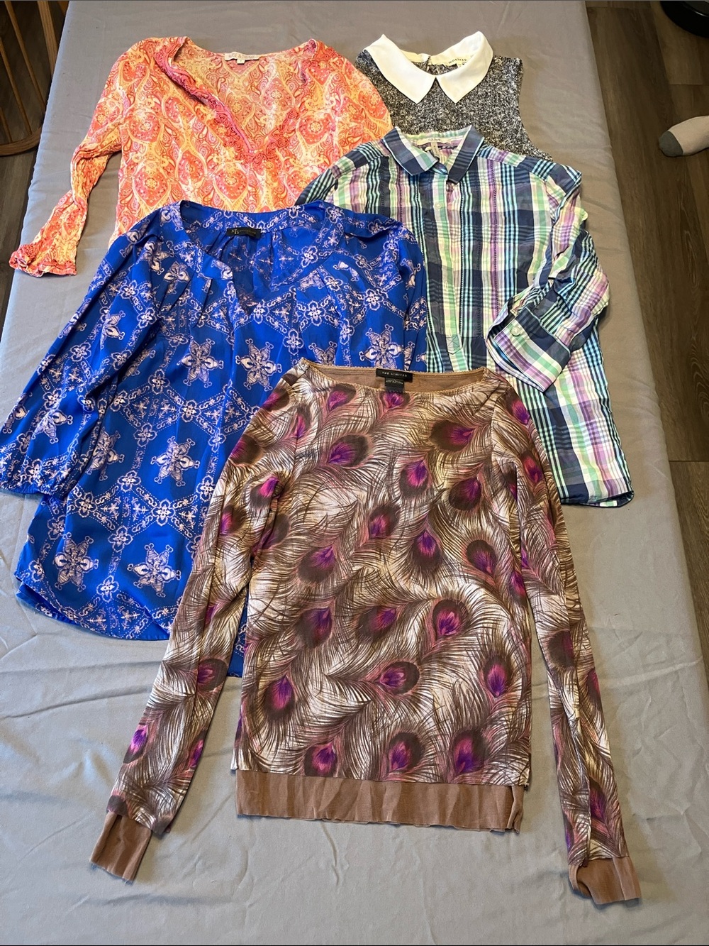 Women's Shirt Bundle - 5 Shirts - Size S